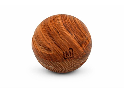 Iskugle i asketræ | Saunagut