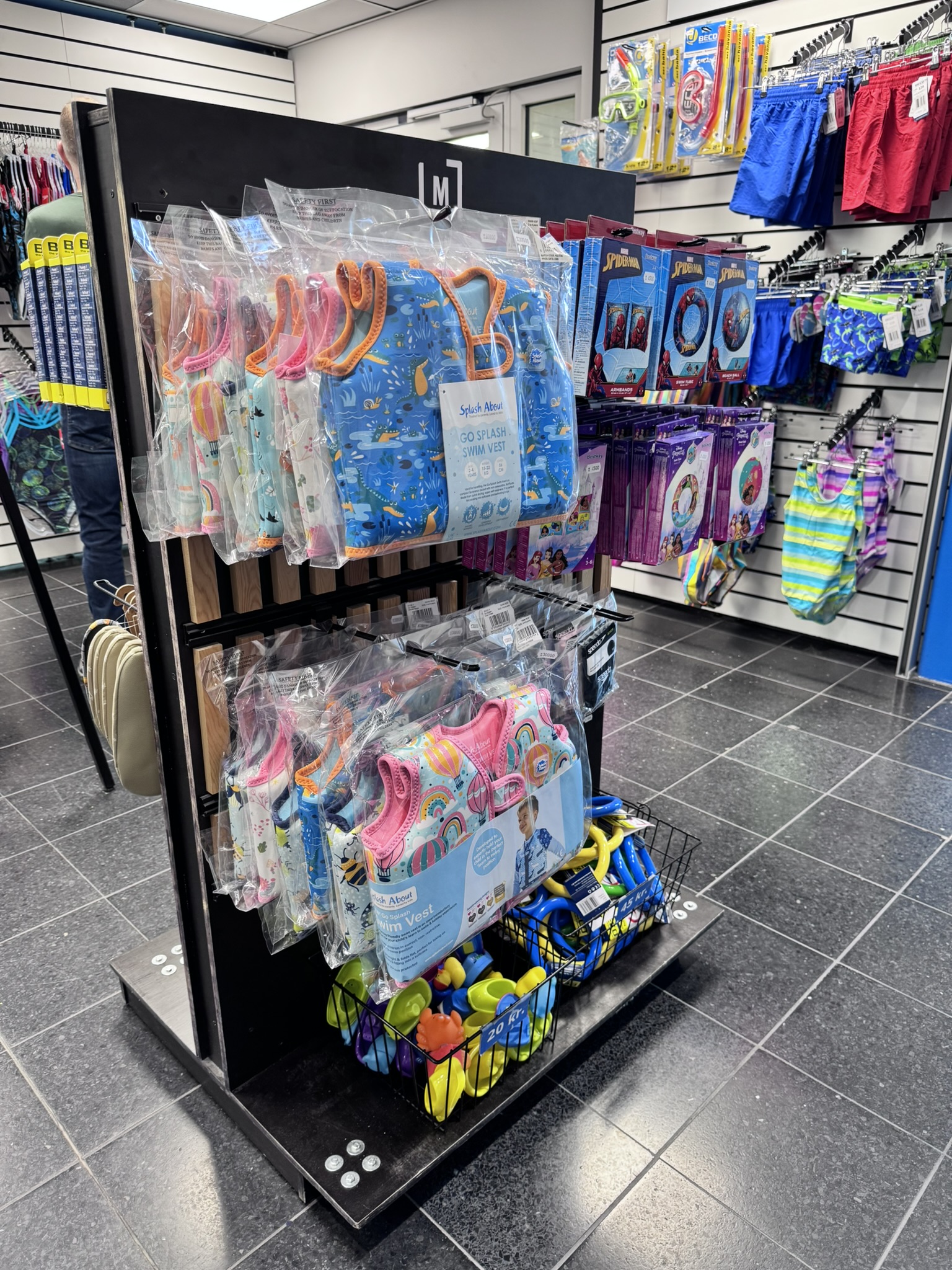Happy Nappy blebadebukser i flere størrelser hos DGI Byen