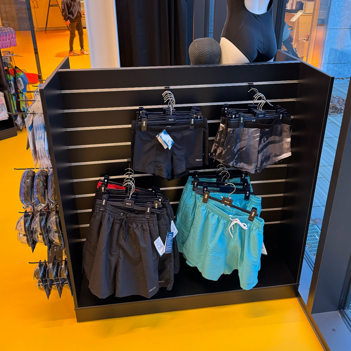 Badetøj i BECO SHOP