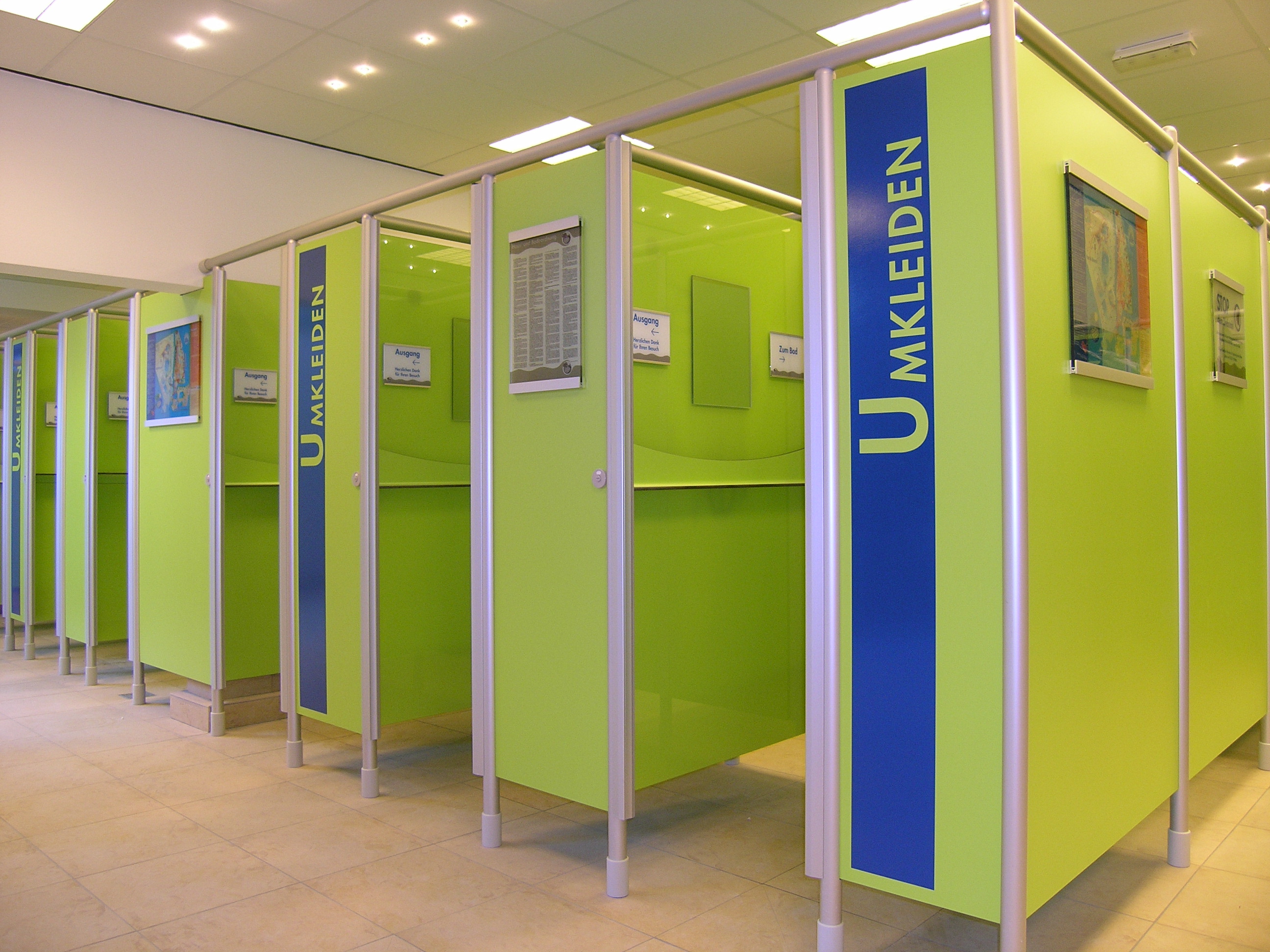 Geschwender toiletbåse og badekabiner