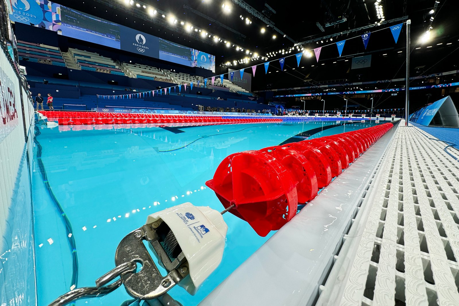 Malmsten Lane Lines ved international svømmekonkurrence