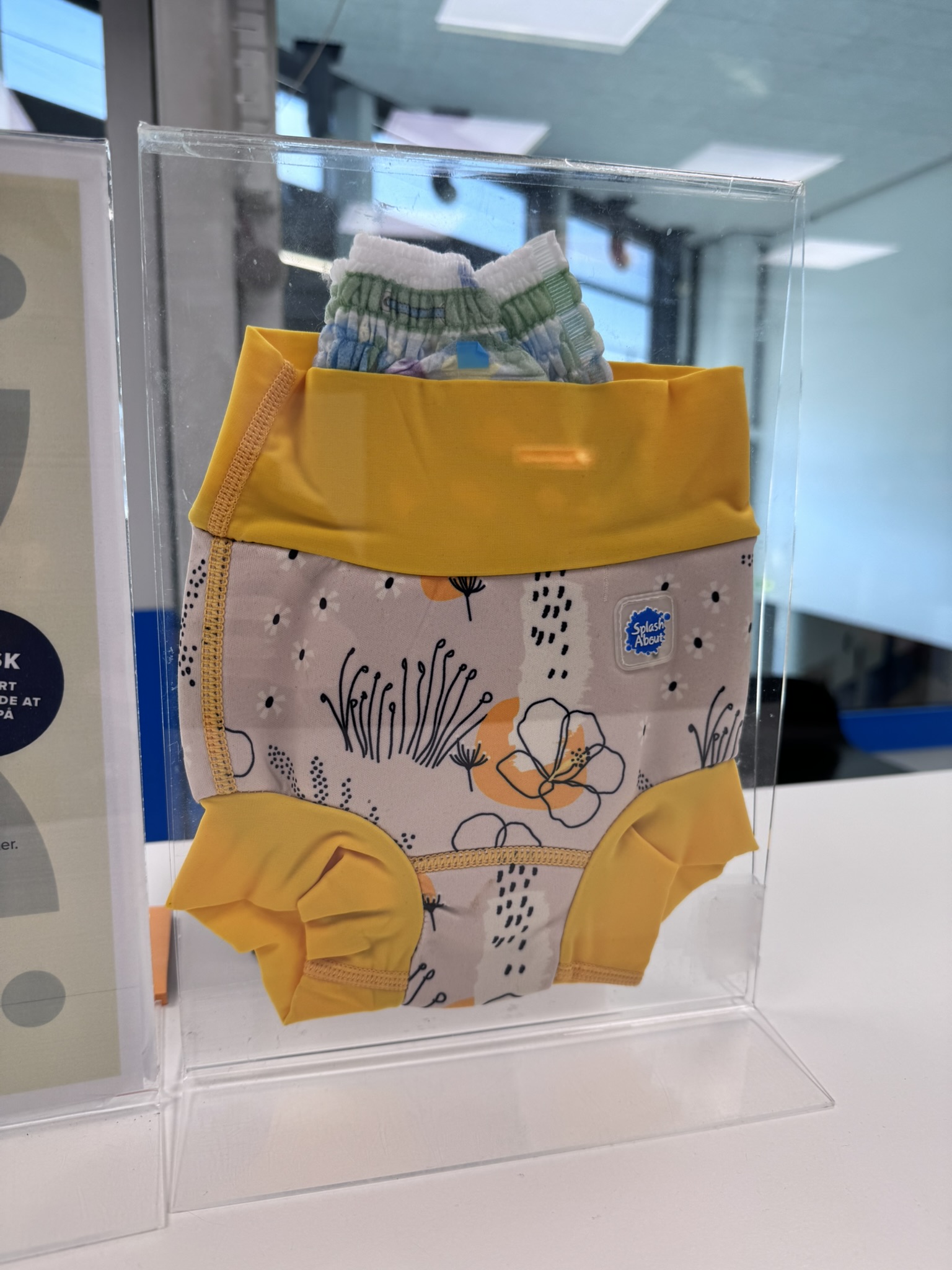 Happy Nappy blebadebuks som anbefalet løsning til babysvømning